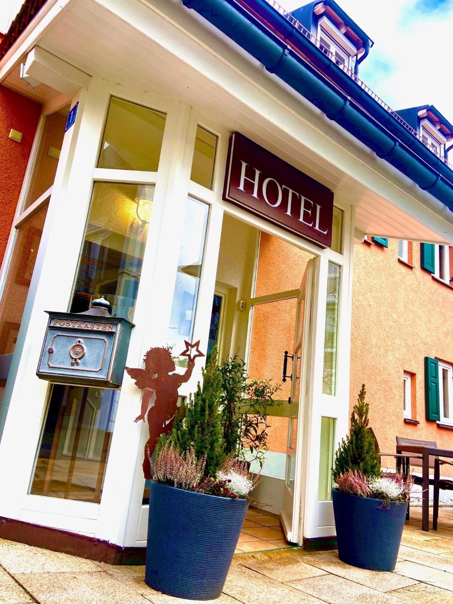 Hotel Fischerhaus Штарнберг Экстерьер фото