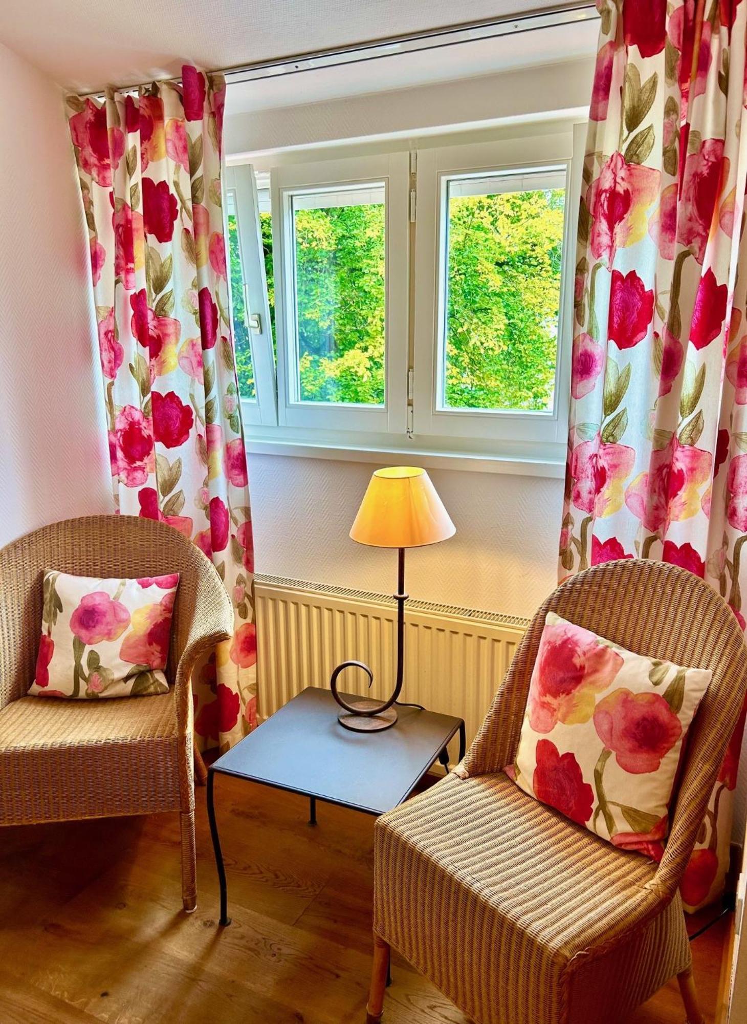 Hotel Fischerhaus Штарнберг Экстерьер фото